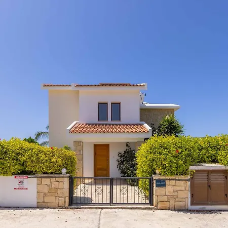 Villa Anna 2 *